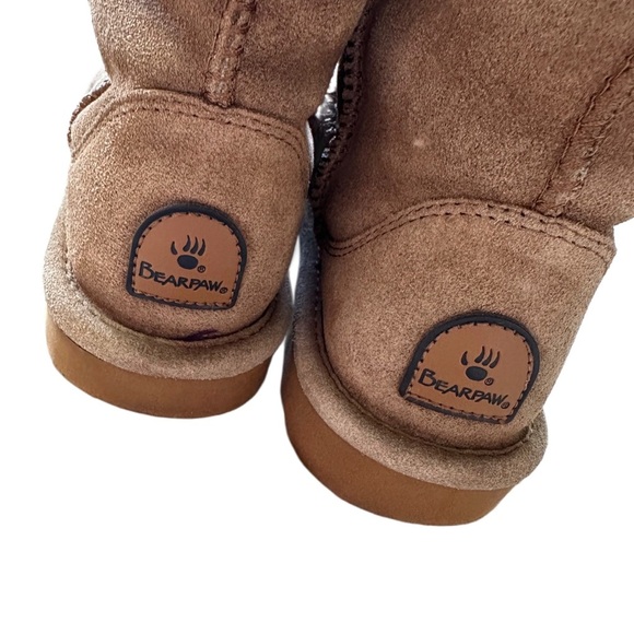 BearPaw Tan Suede Calf Boots with Sherpa Lining - Picture 2 of 10